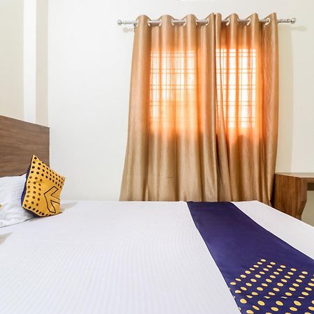 Oyo 40073 Yash Homestay Samarda Kaliāsot Exterior foto