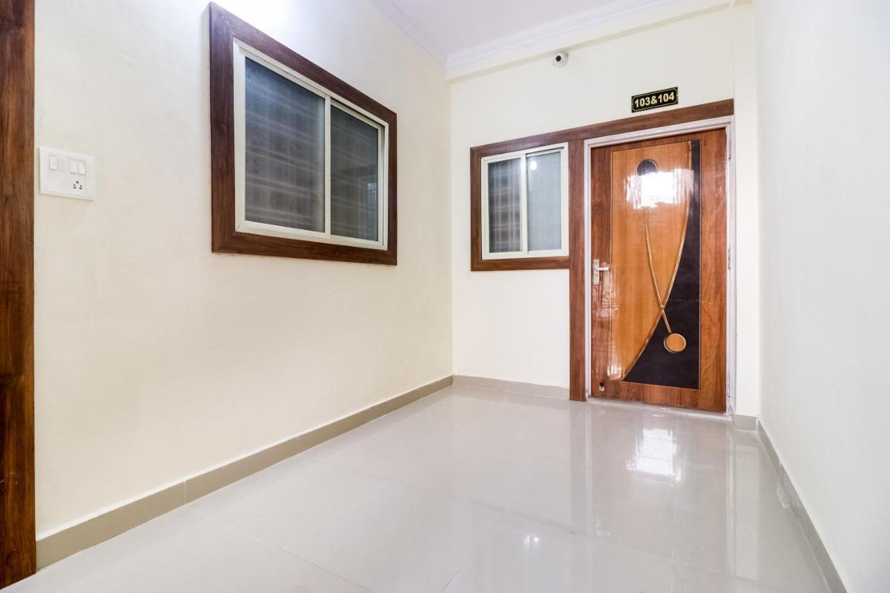 Oyo 40073 Yash Homestay Samarda Kaliāsot Exterior foto